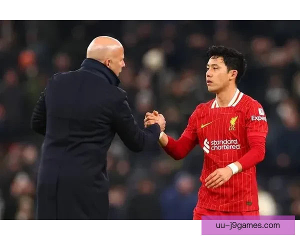 利物浦突然出手签下斯图加特队长远藤航中场补强背后的转会博弈局