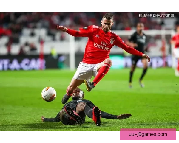 梅雷特意甲主场神勇扑点力保球队关键不败战绩