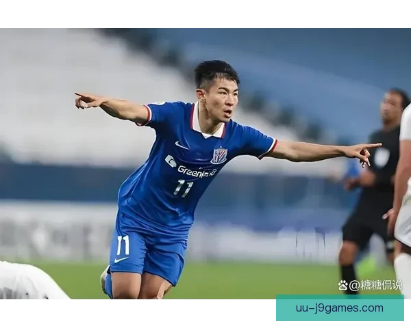 于汉超替补上场上演绝杀助申花逆转夺得足协杯冠军 于汉超替补上场上演绝杀助申花逆转夺得足协杯冠军