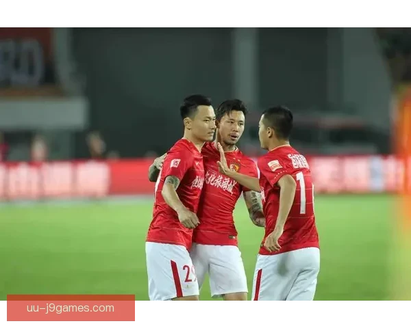 从数据到关键时刻吉鲁亚冠赛场表现深度解析对球队攻防影响评估